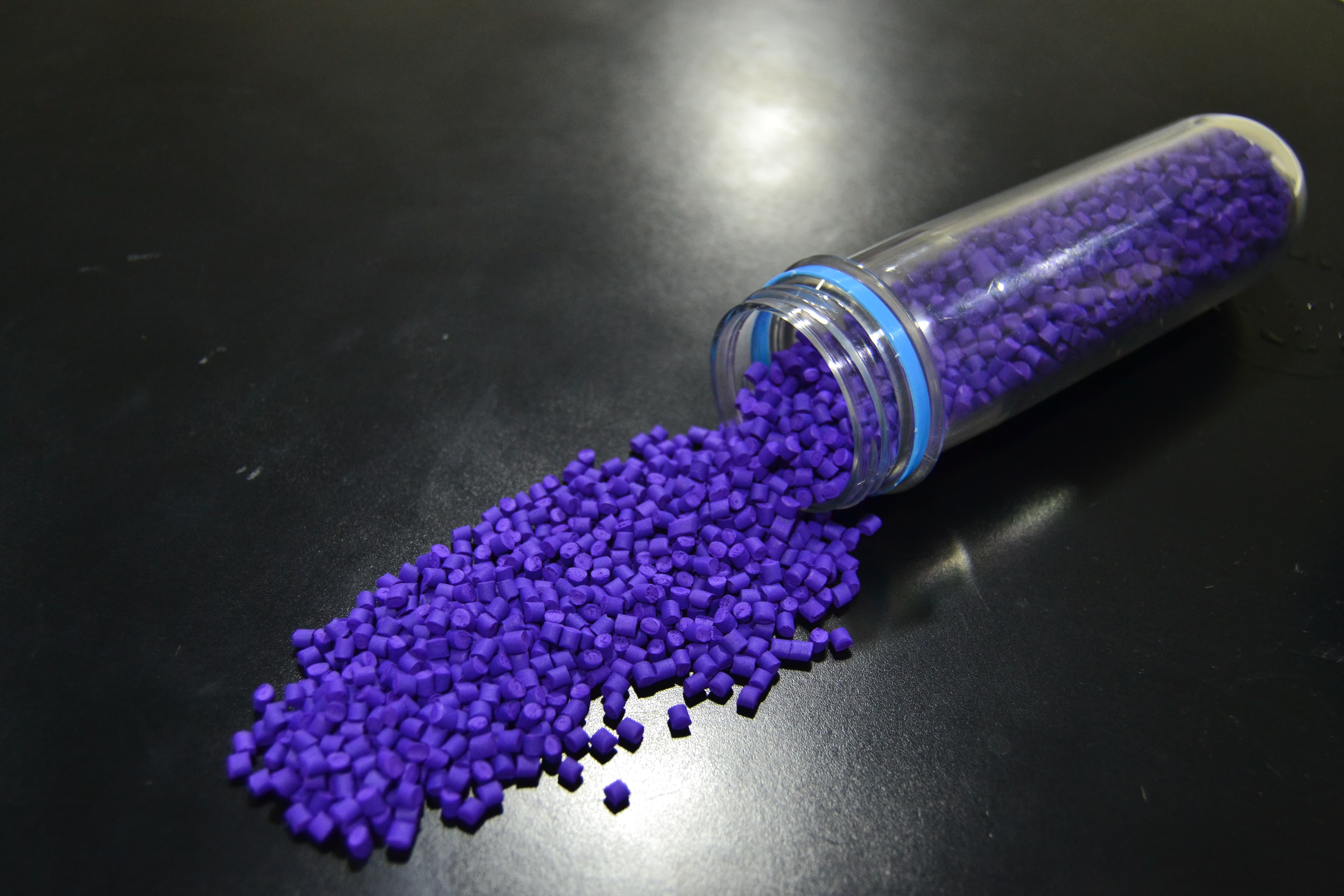 Purple Color Masterbatch